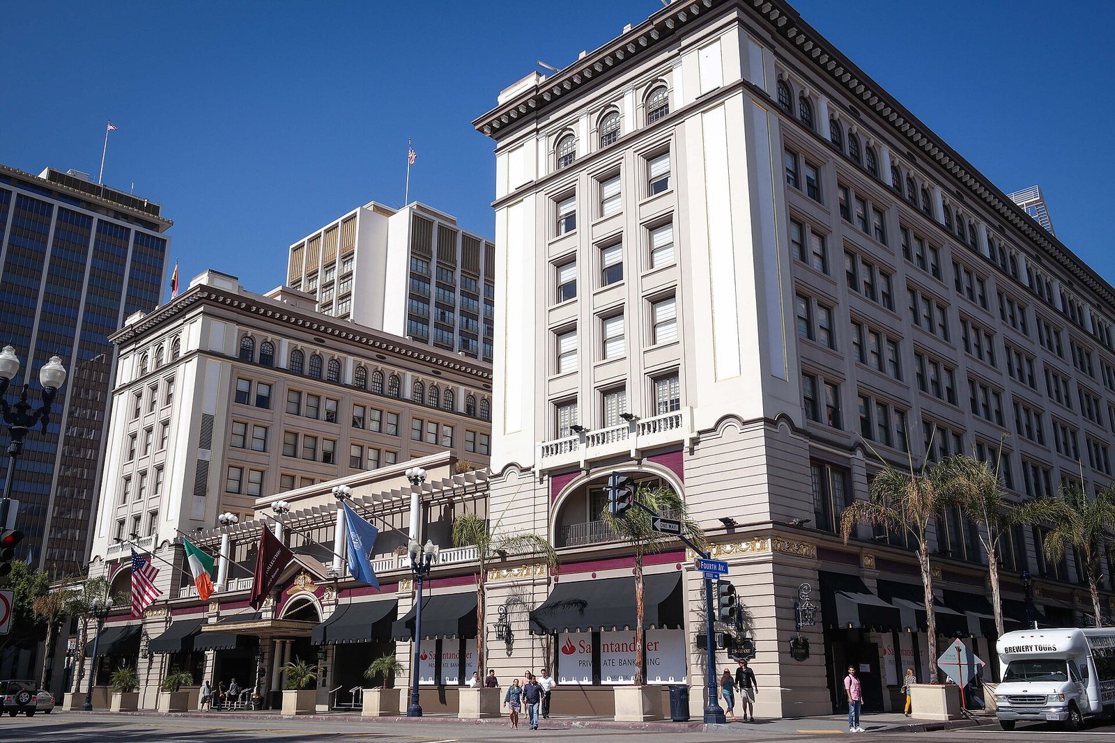 US Grant Hotel facade in San Diego, Beaux-Arts architecture and historic landmark.